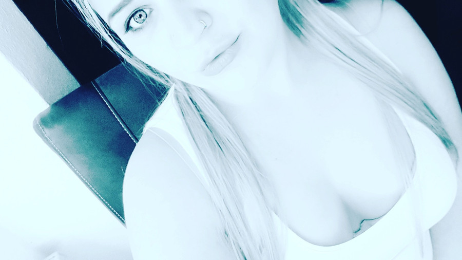 Miss-Sandy