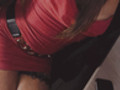 Das enge rote Kleid….