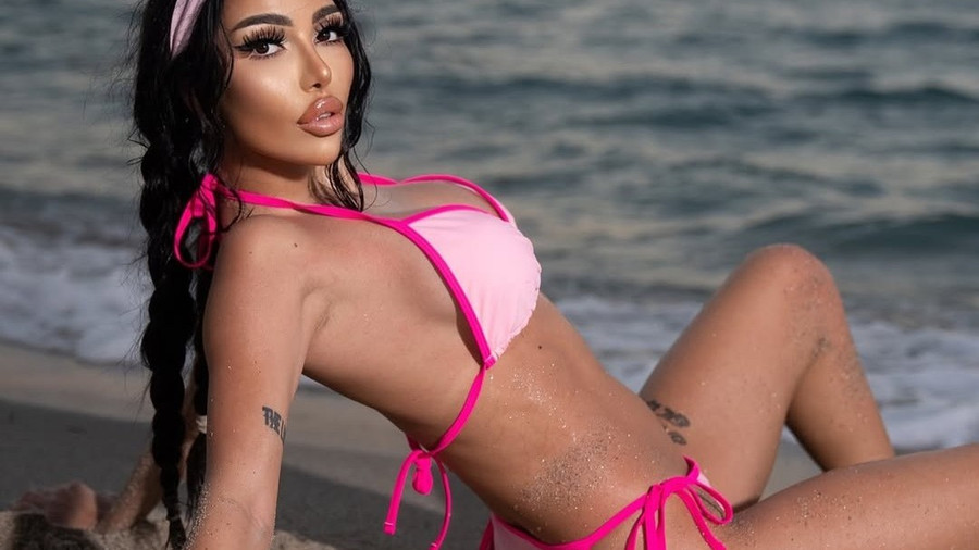 PrettyMissMichelle