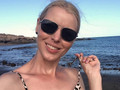 Am Meer, die Sonne geht langsam unter