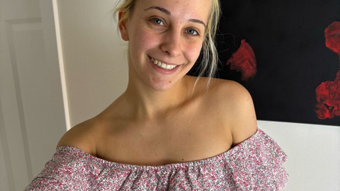 und an Piercings, mein Körper hat viele Stellen, die du verwöhnen kannst..