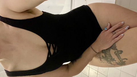 Ich hab mir einen sexy schwarzen Body für dich angezoge. Ziehst du ihn mir wieder aus?🍑🔥