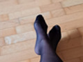 Oma Beine in Nylons
