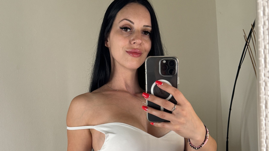 Heute mal als Schulmädchen