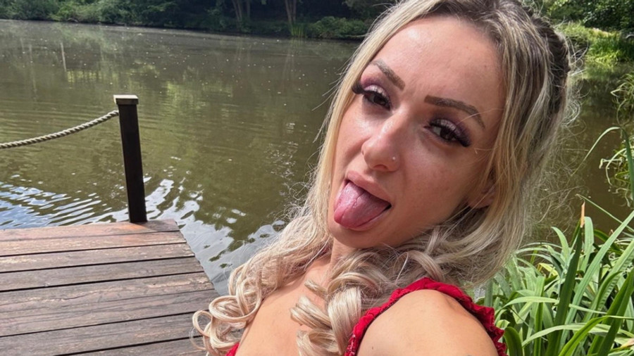 Schlank, blond und sexy