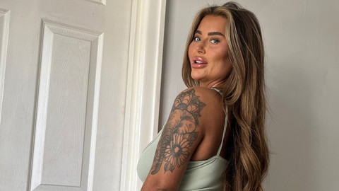 Stehst du auf sehr lange Haare..