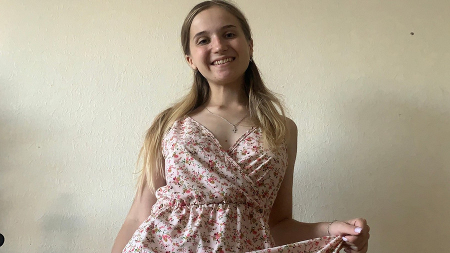 Ein luftiges Sommerkleid,