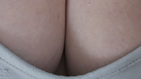 Meine Brüste...sie wollen ein wenig an die Luft