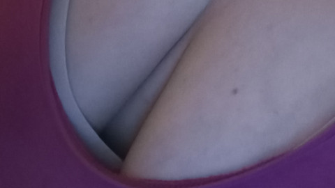 Alte Bilder aus meiner Galerie.
2 Porträts und 2 ganz Körperbilder