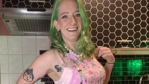 Bist du auf der suche nach einem heissem Abenteuer?