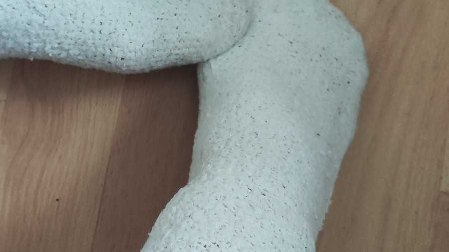 Weiße Kuschelstrümpfe