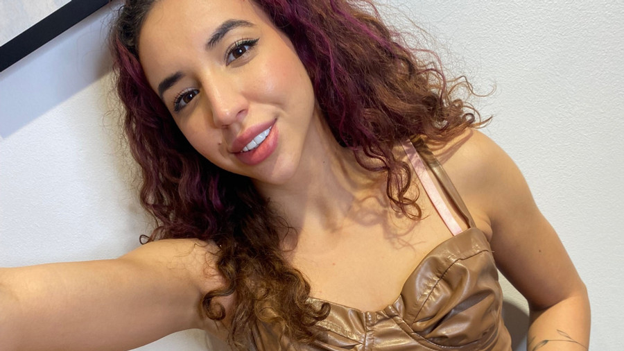 Lust auf einen ziemlich Heissen Anblick?