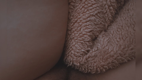 etwas haare gefällig untenrum ?