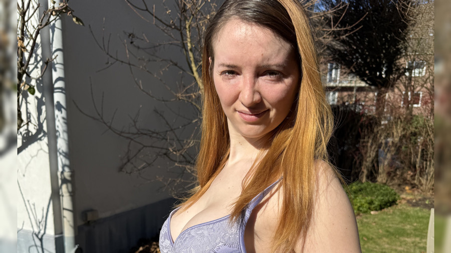 Sexy Gartenarbeit