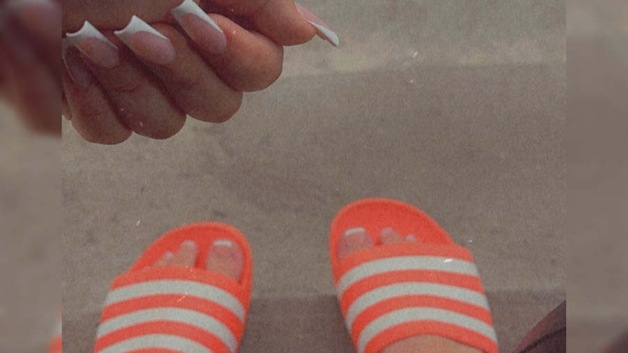 Feet’s &‘ Ass