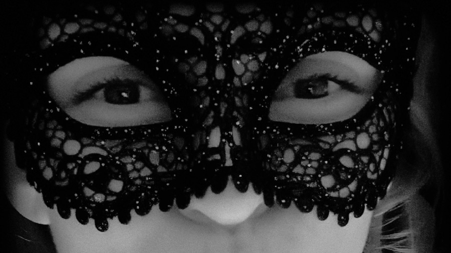 Maskenspiel