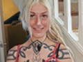 Auffallende Tattoo...
