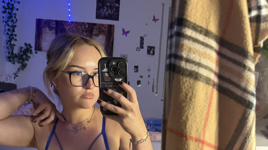 Blaues dessou