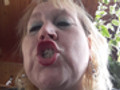 Ich p**s und pups dir in dein Mund