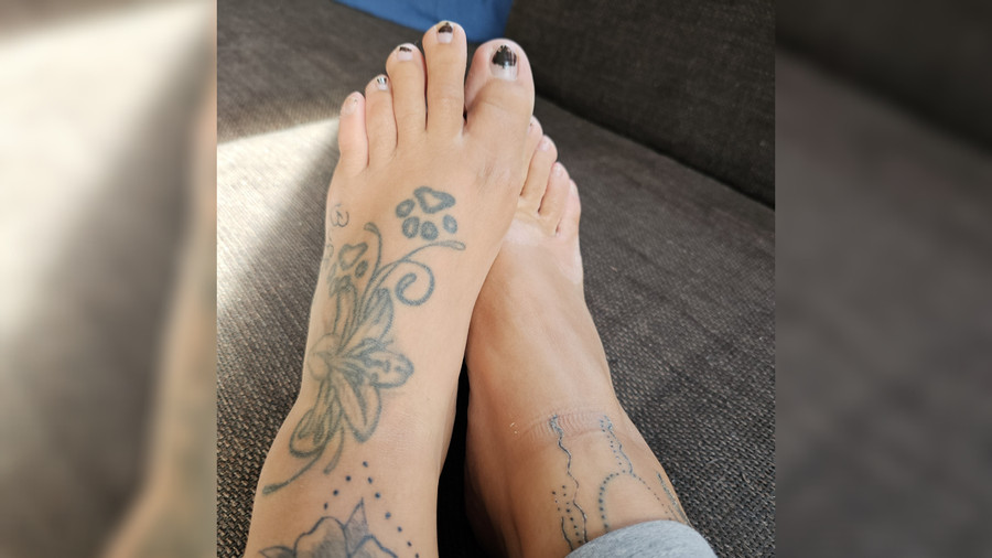 Feet near and large
