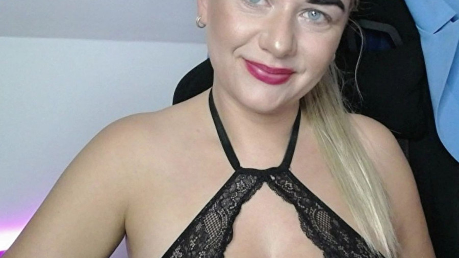 HornyVicky