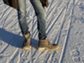 in Jeans Hose Winter und Schnee