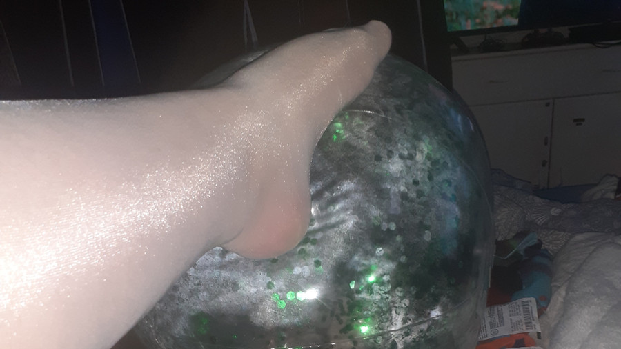 Neue Nylons