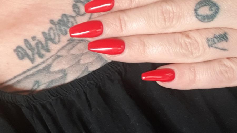 red Nails