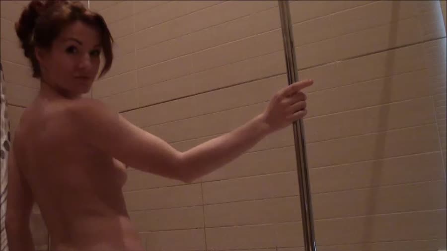 Komm mit mir unter die Dusche, da wird es feucht fröhlich XD \r\nDas kann ich Dir versprechen! ;)